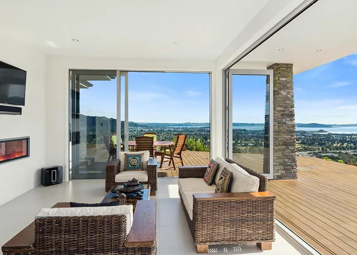 Tihi Retreat Villa